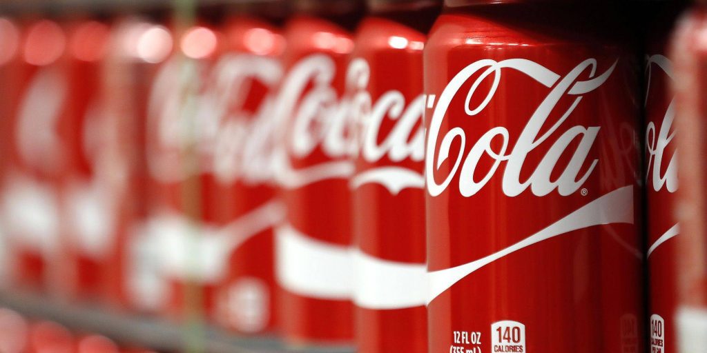 coca cola hombre arrestado