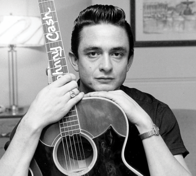 Relación entre estatura y rostro: caras de altos y de bajos. - Página 21 Johnny-cash-documental-2019-400x360