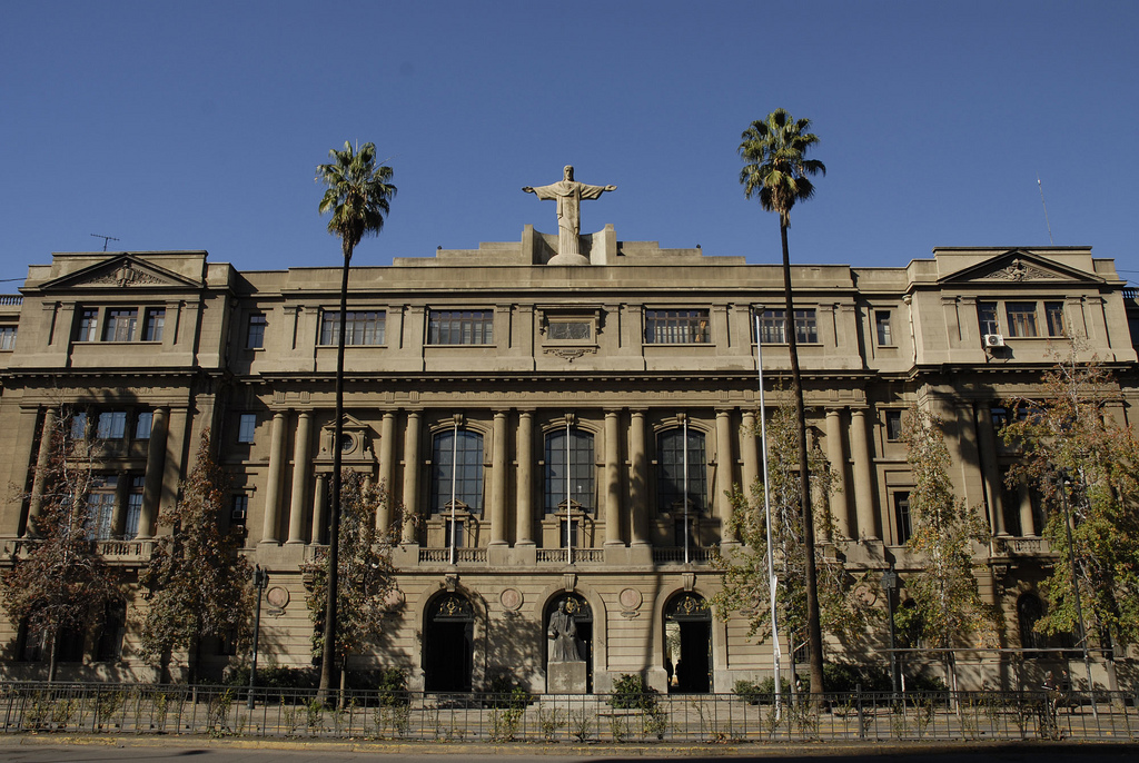 Medicina UC por paro de internos: “Nos entristece y nos avergüenza”