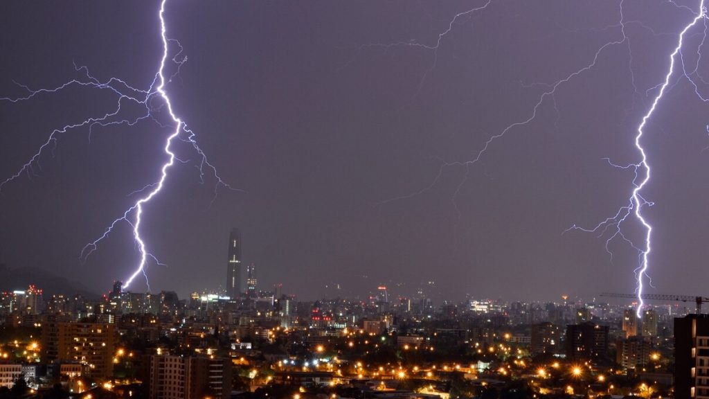 tormenta electrica pronóstico