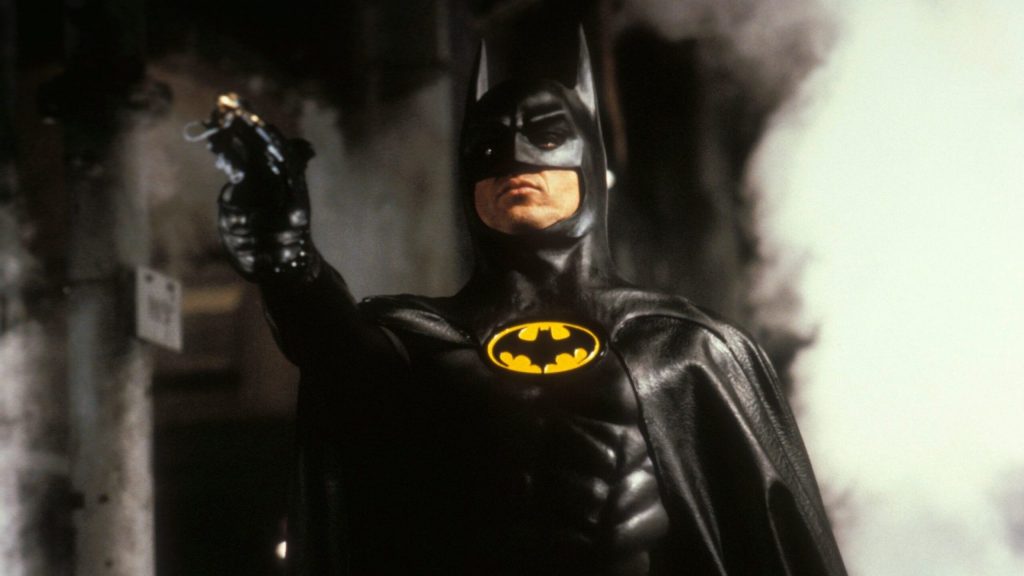 Flash: Un sangriento logo prepara la vuelta del Batman de Michael Keaton —  Rock&Pop