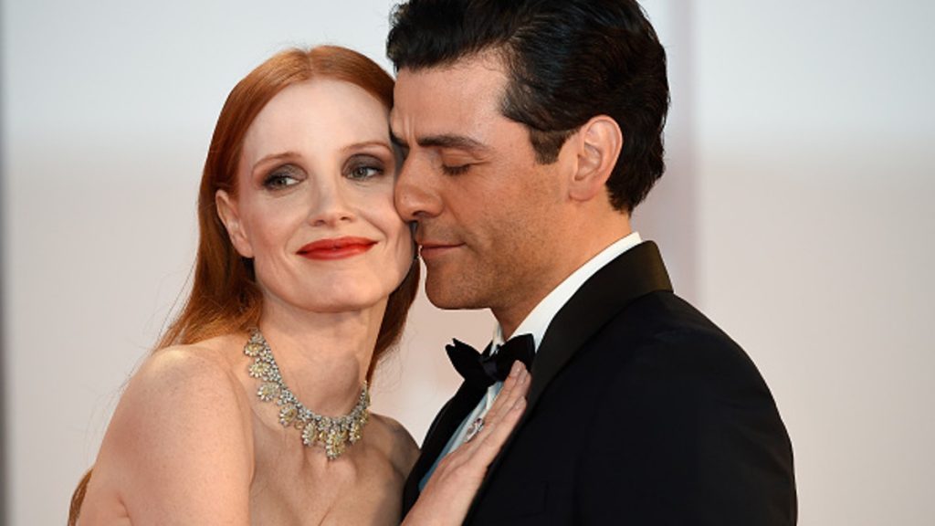 Oscar Isaac y Jessica Chastain