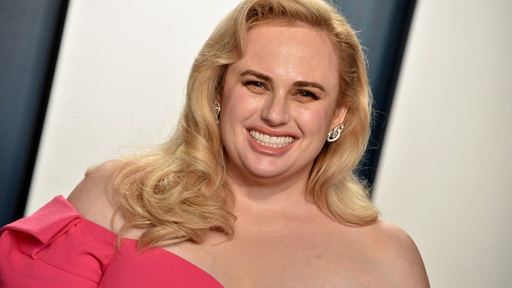 Rebel Wilson baja de peso