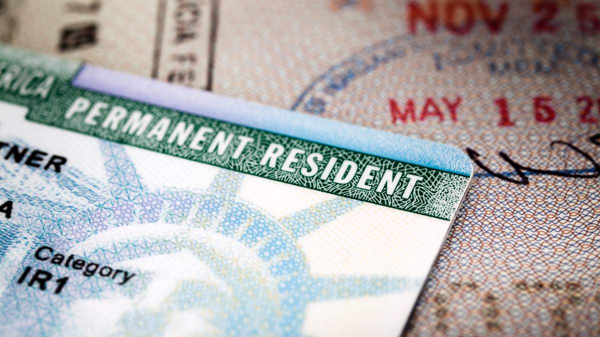 Green Card ¿cómo Solicitar La Residencia En Estados Unidos Desde Chile — Rockandpop 8478
