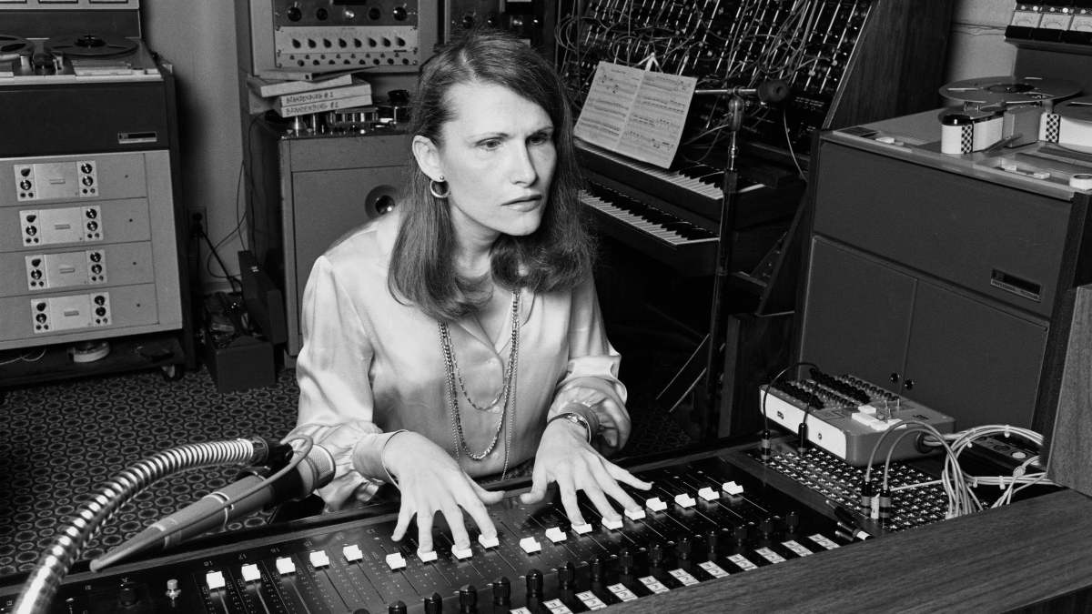 8M Wendy Carlos, la artista transgénero clave de la música electrónica