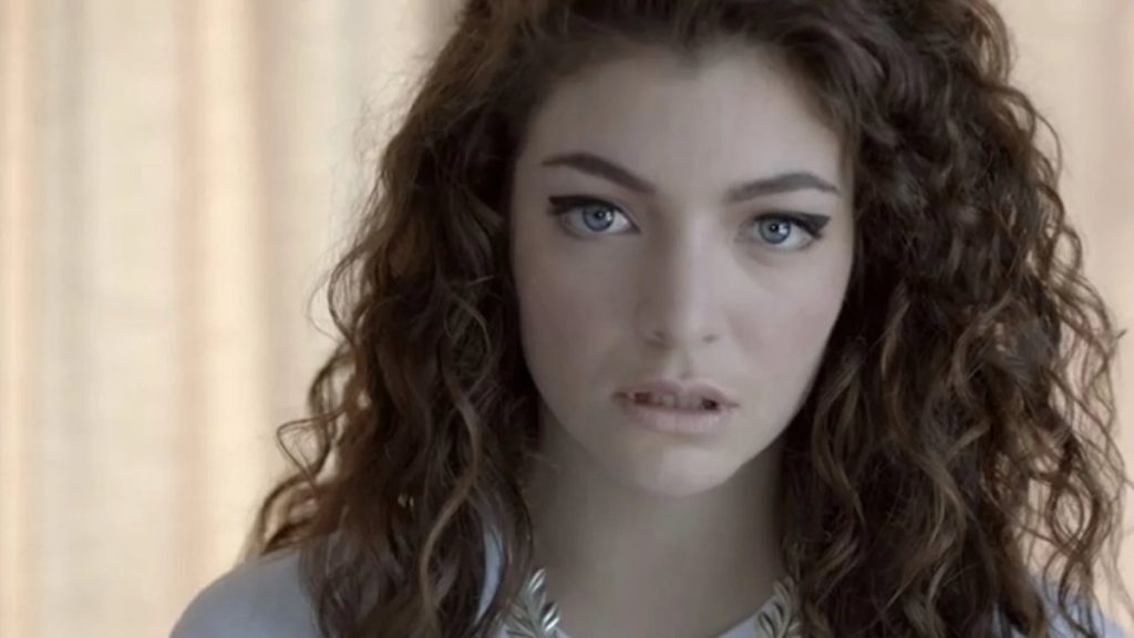 lorde royals significado