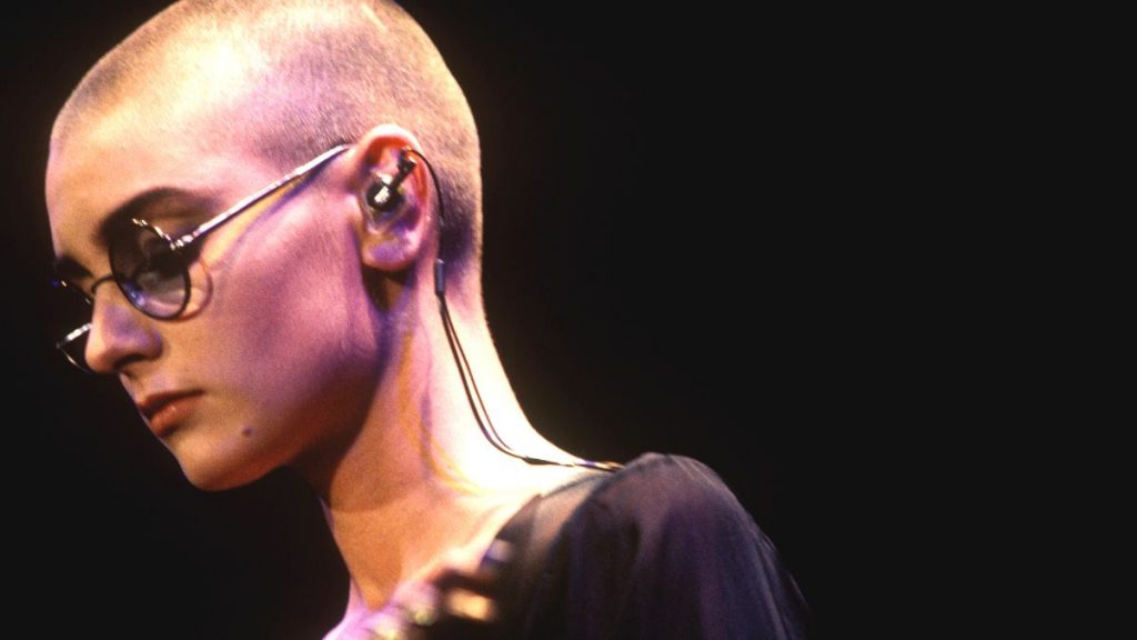 Sinéad O'Connor por qué se rapó