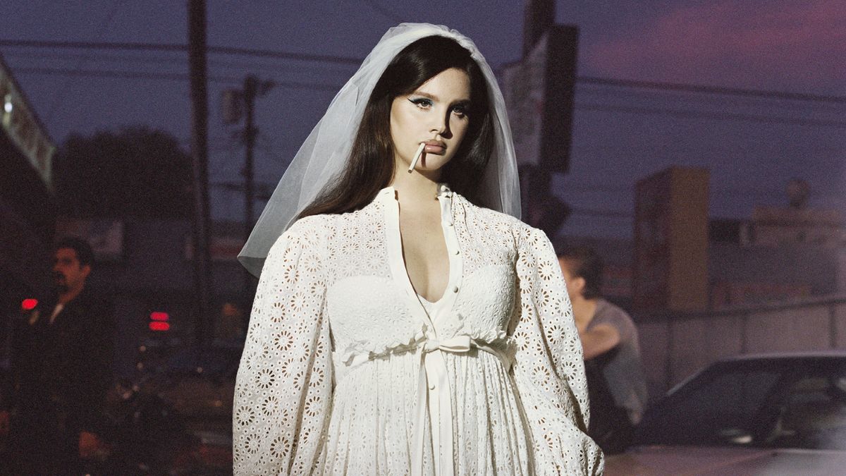 Lana del Rey se casará tras un año de relación: ¿Quién es su novio músico?  — Rock&Pop