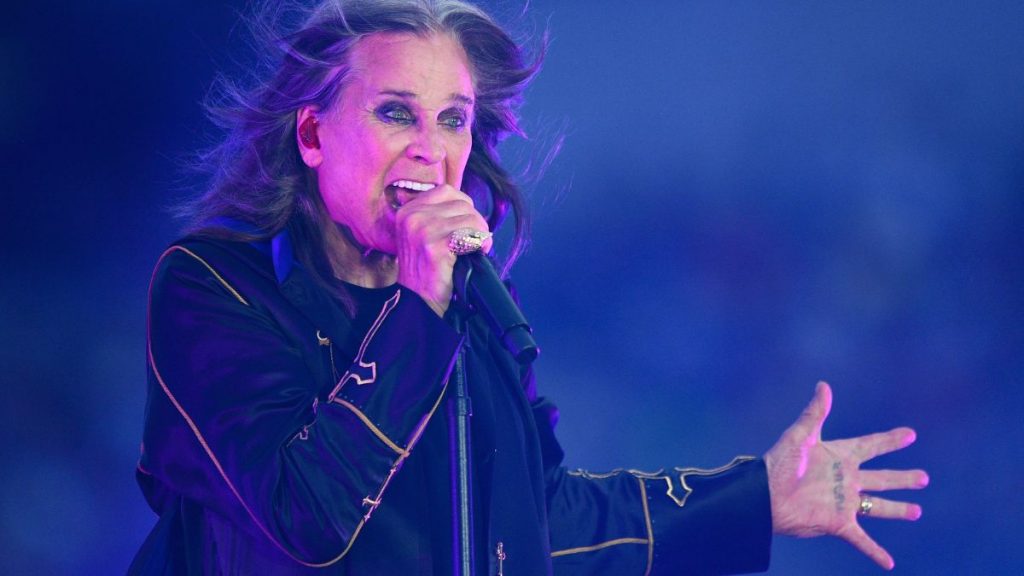 Ozzy Osbourne regresa