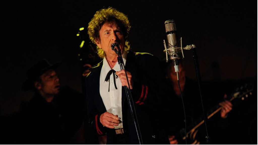 Bob Dylan gay GettyImages-474013596 web