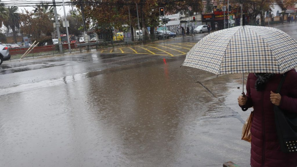 Corte de Agua por lluvia en santiago A_UNO_1474749+ web