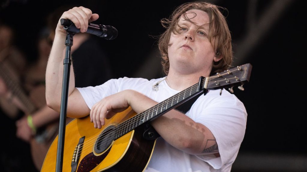 Lewis Capaldi Tourette