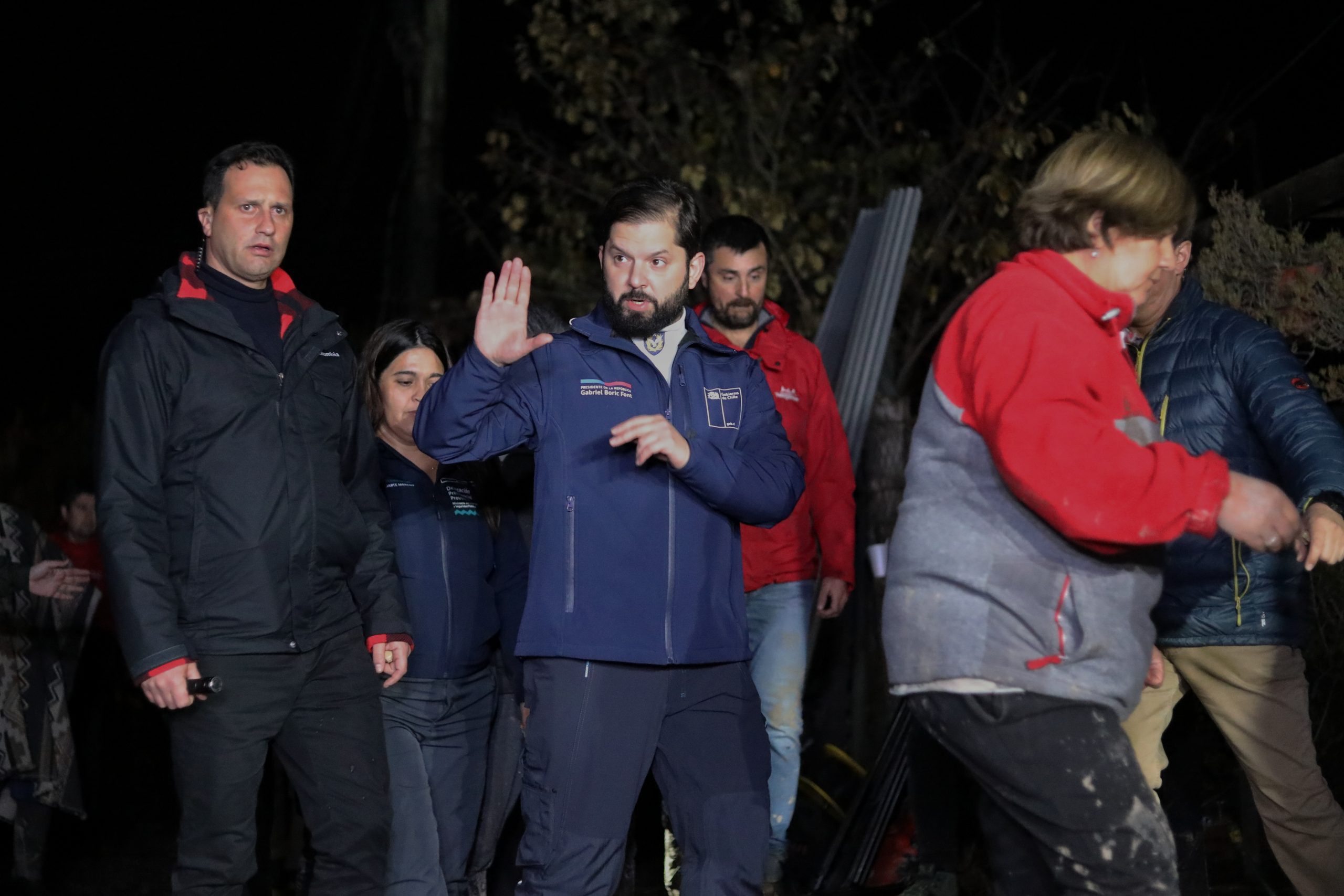 Presidente Boric en Talagante por corte de agua. Foto: Agencia.