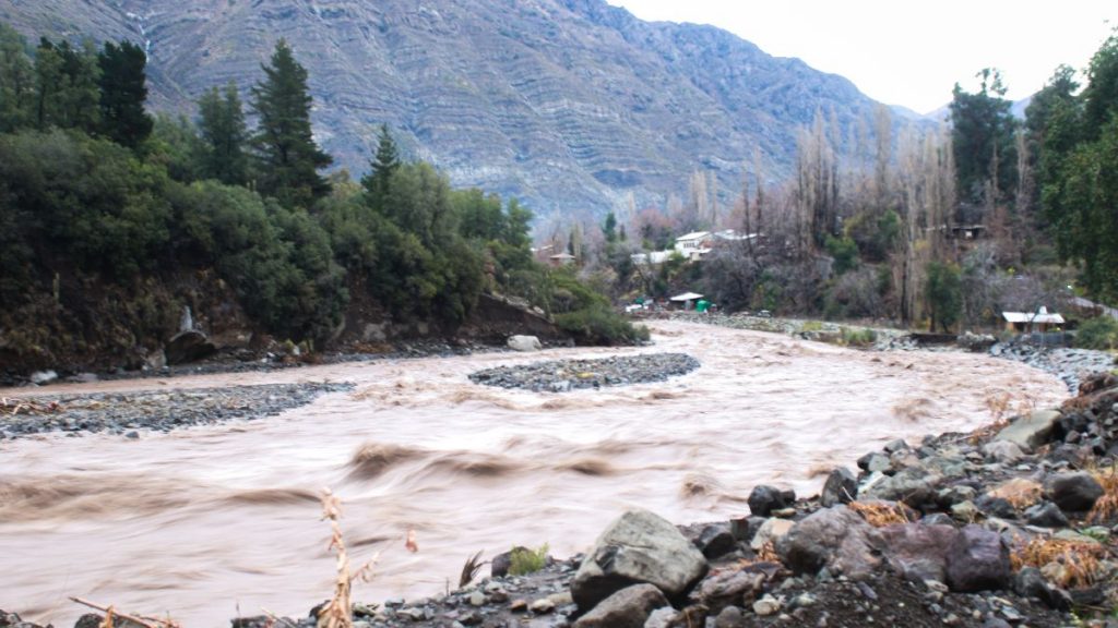 Temporal río maipo A_UNO_1475456 web