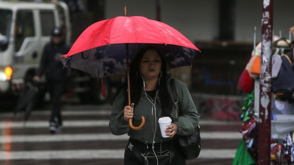 Lluvia en santiago esta semana A_UNO_1457298 web