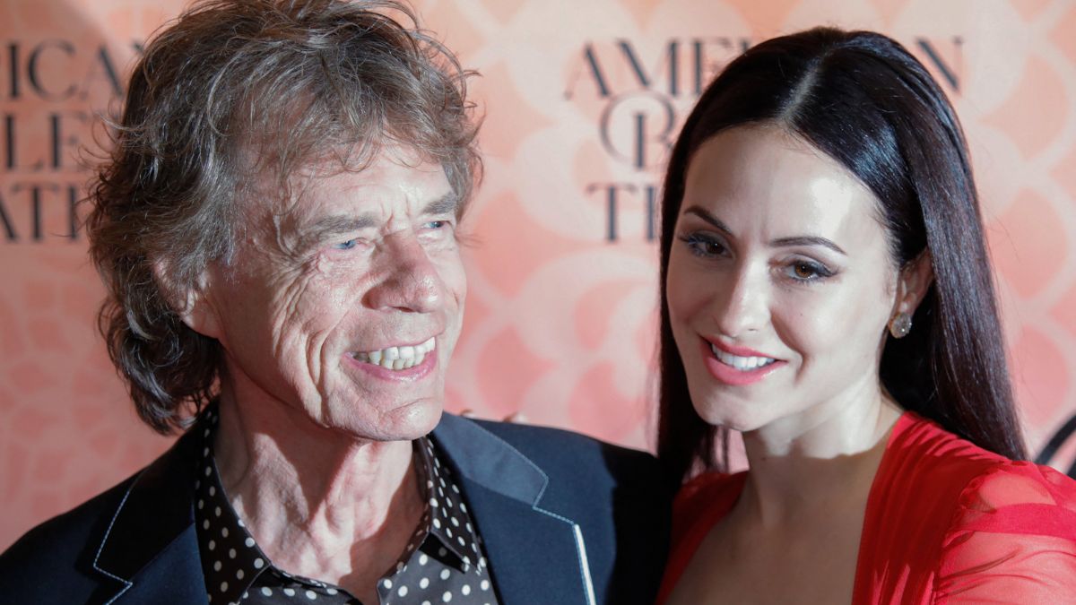 Una Joven Bailarina Mick Jagger Se Casar Con Novia A Os Menor Que L Rock Pop