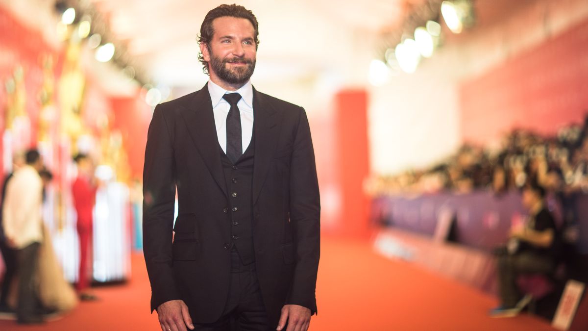 Bradley Cooper se sincera sobre sus adicciones y cómo le ayudaron para 