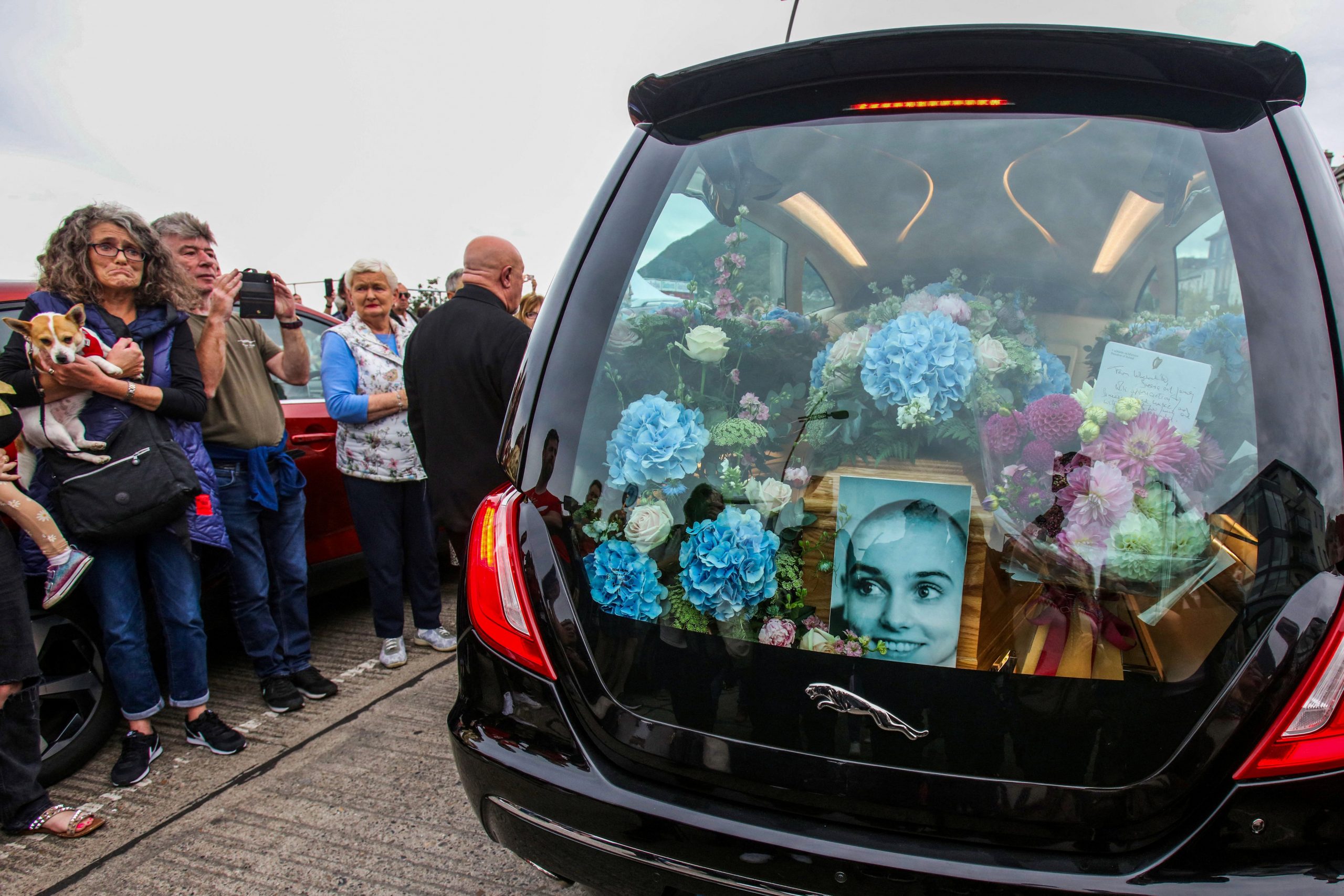 Cortejo fúnebre de Sinéad O'Connor