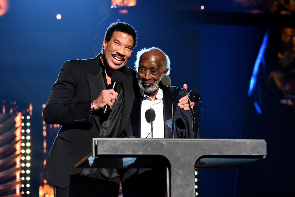 Lionel Richie y Clarence Avant