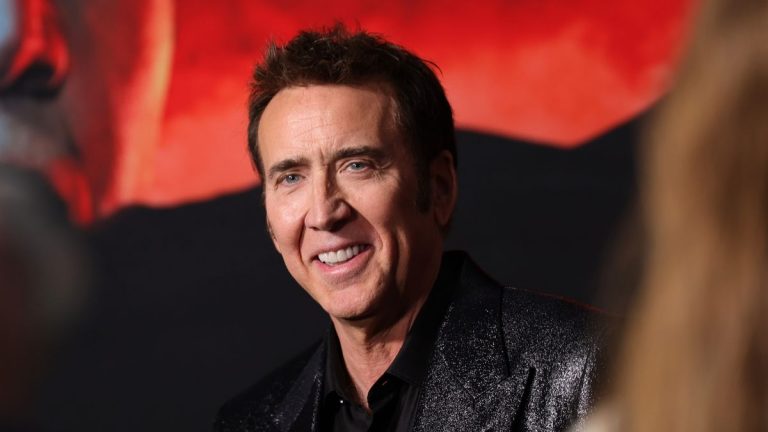 Nicolas cage irreconocible calvo