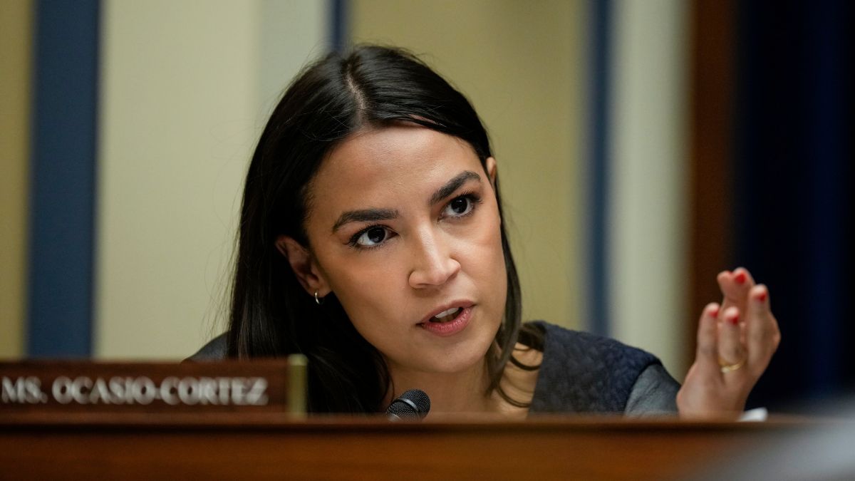 Diputada De EE.UU. Alexandria Ocasio-Cortez: "Le Debemos Una Disculpa A ...