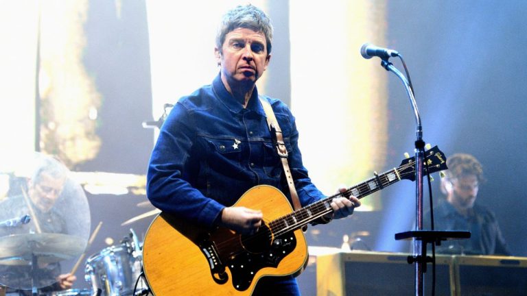 Noel Gallagher GettyImages-1595174329 web