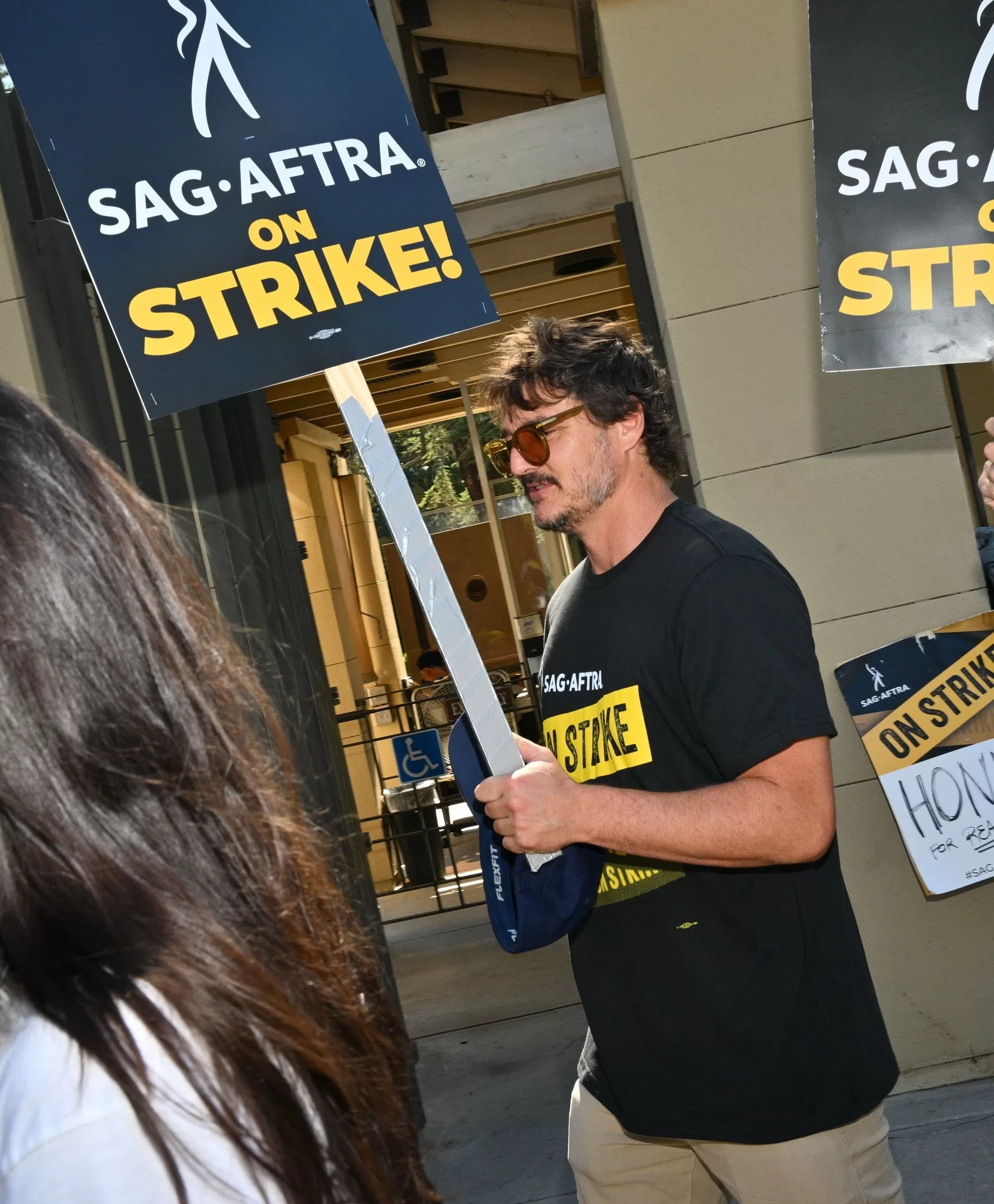 Pedro Pascal en la huelga de actores