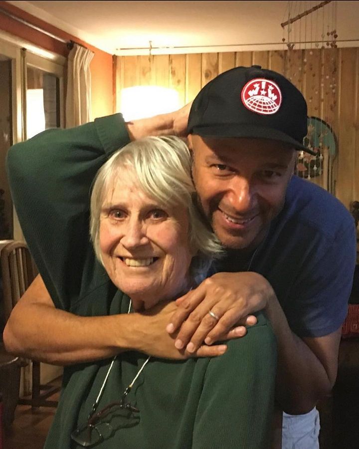 Tom Morello y Joan Jara