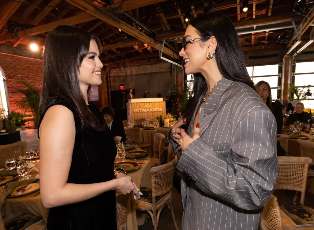 Selena Gomez y Dua Lipa