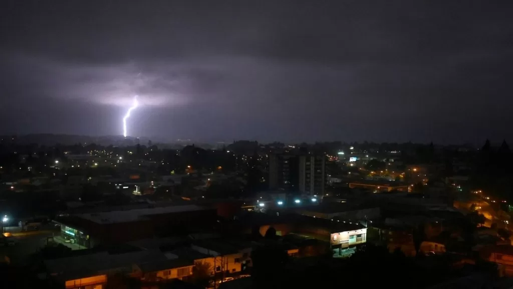 Tormenta Eléctrica A_UNO_1336702 web