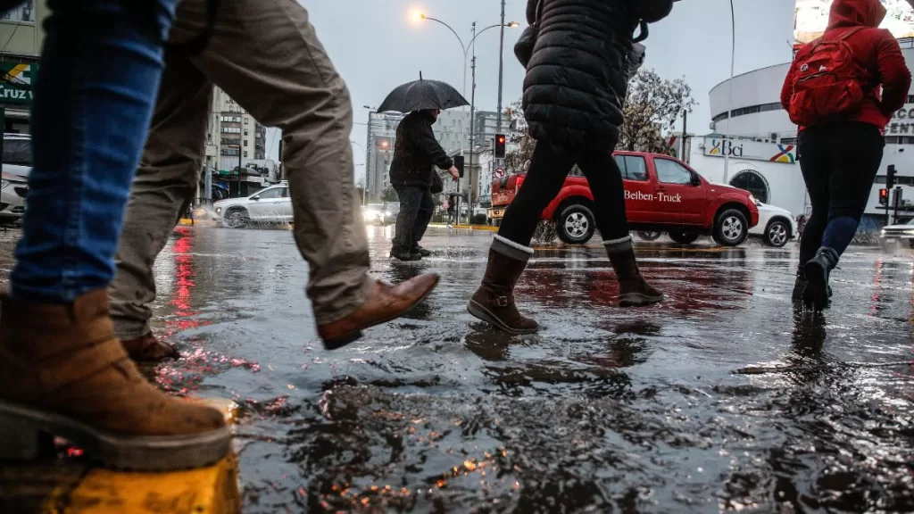 Lluvia en Santiago