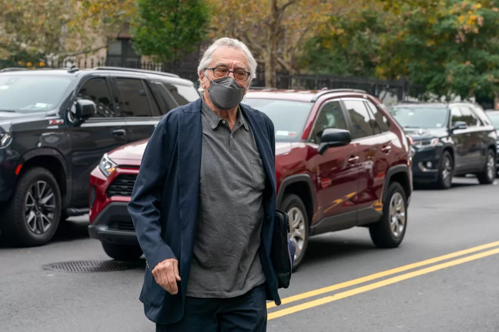 Robert De Niro yendo a declarar GettyImages-1753978779