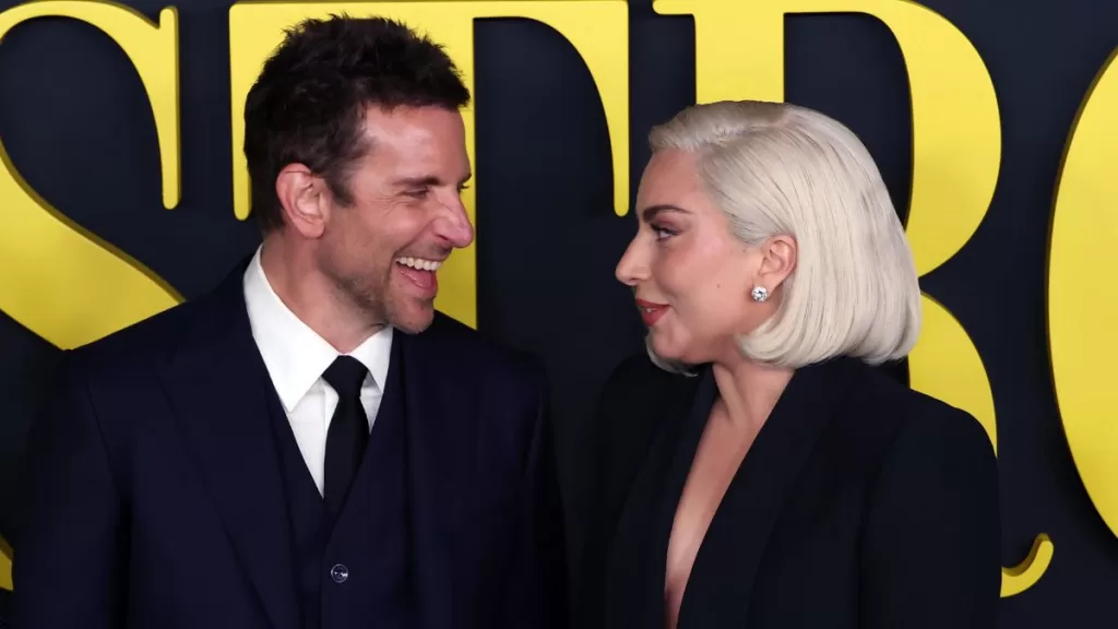 Bradley Cooper y Lady Gaga Foto Web 1