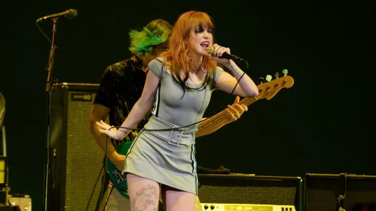 Paramore GettyImages-1464804316 web