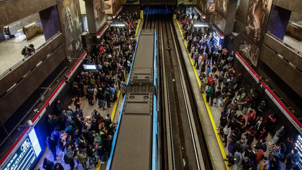 Metro de Santiago problemas A_UNO_1575131 web