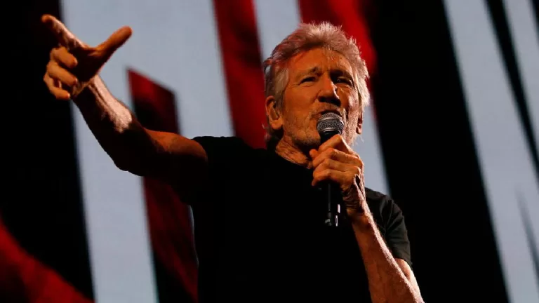 Roger Waters