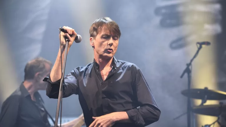 Brett Anderson Suede GettyImages-2163205283 web